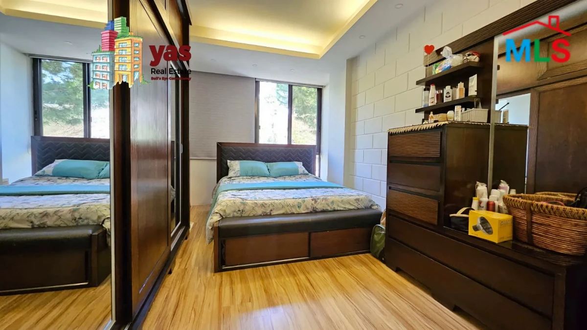 Ballouneh 160m2 | Mountain View | Decorated Flat | Private Street | TO