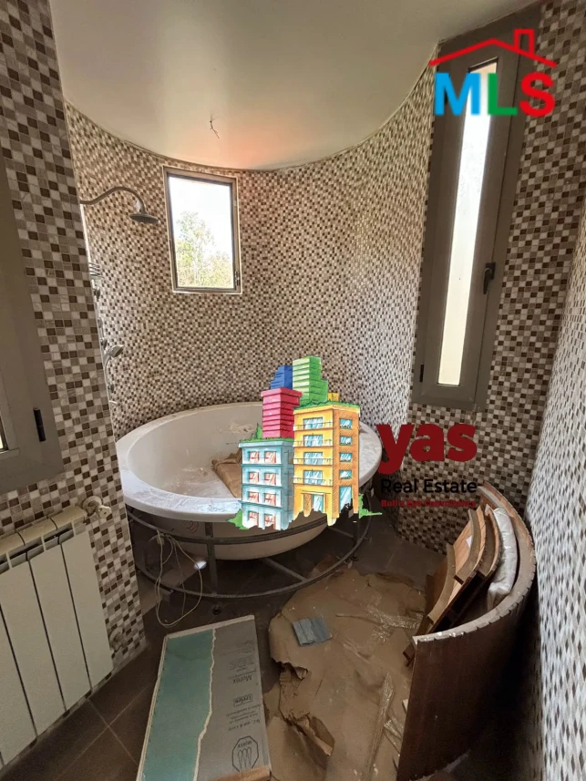 Bsalim 600m2 | Luxury | Panoramic View | Private Street | OH