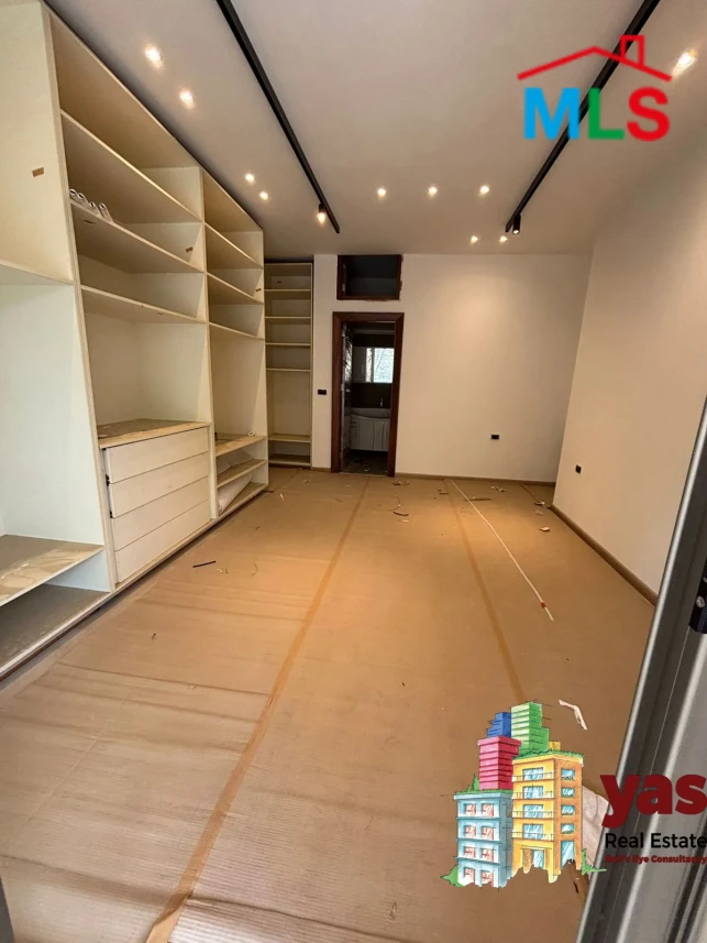 Bsalim 600m2 | Luxury | Panoramic View | Private Street | OH