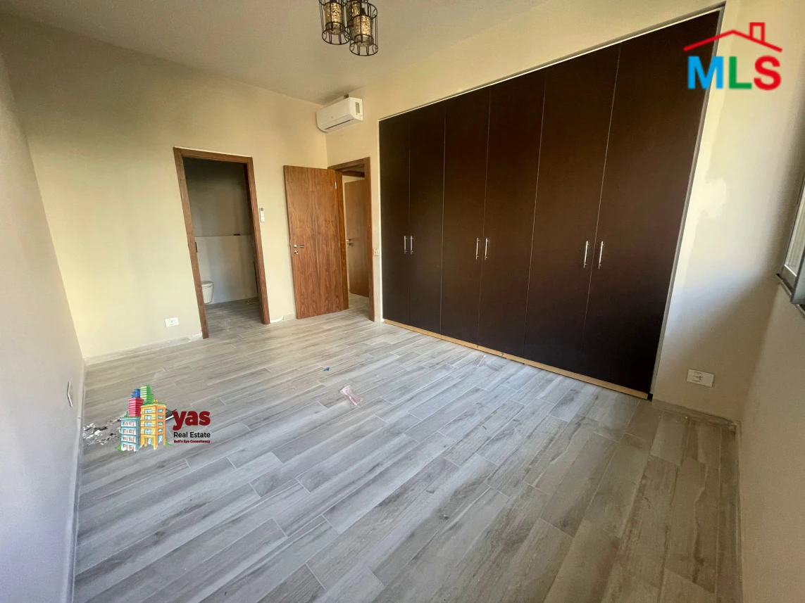 Achrafieh 200m2 | Prime Location | Decorated | Catch | OH
