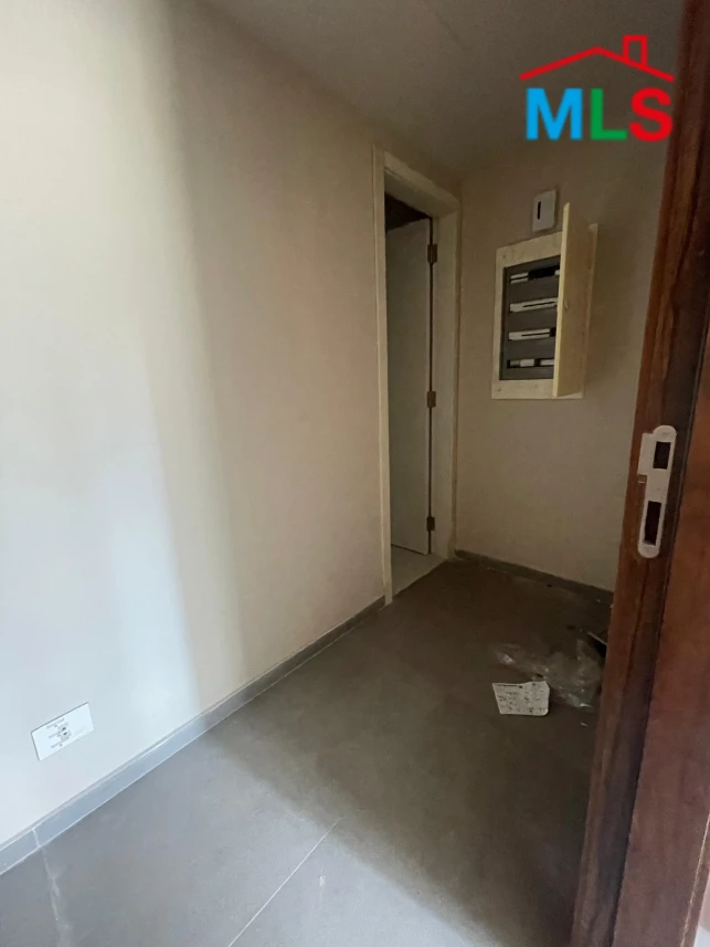 Achrafieh 200m2 | Prime Location | Decorated | Catch | OH