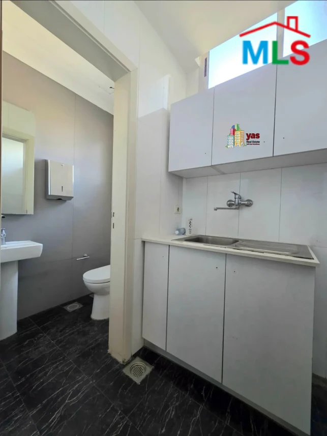 Achrafieh/Saifi 127m2 up to 134m2 | Offices | Active Street | OH