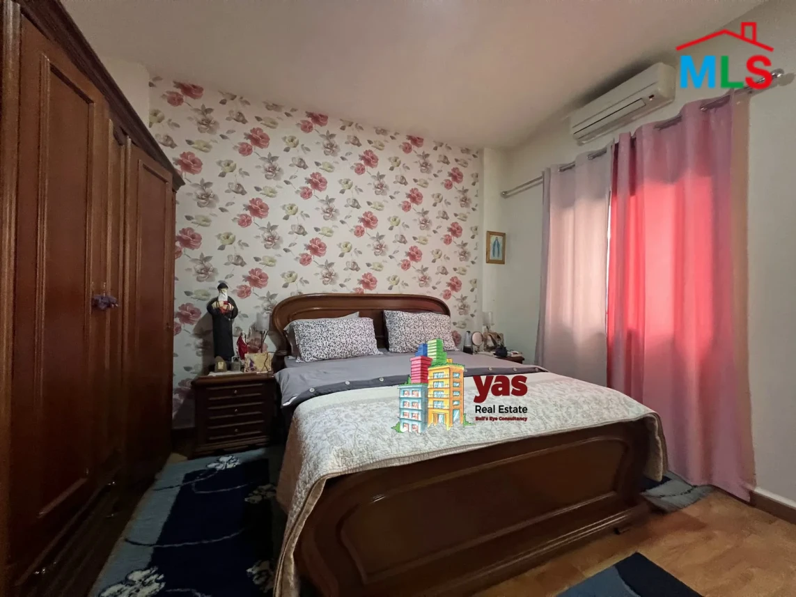 Kaslik 120m2 | Well Maintained | Classical | Prime Location | EH