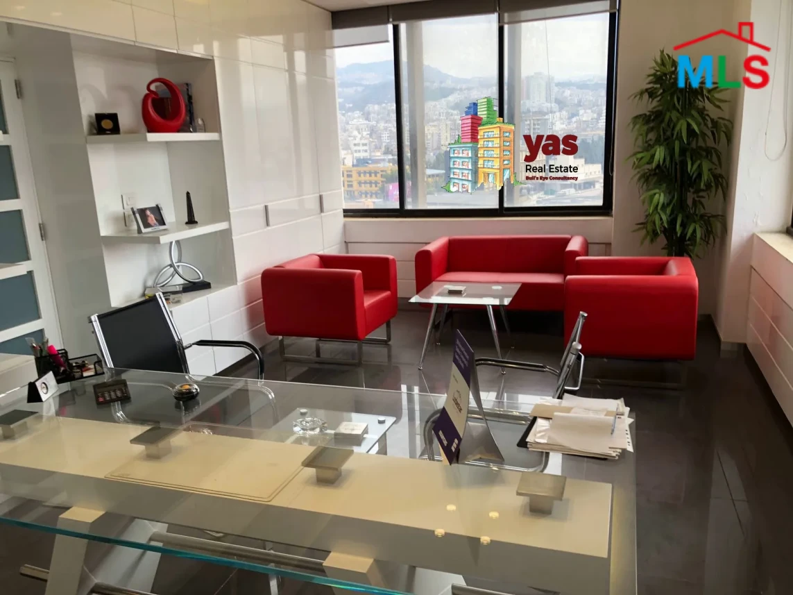 Mirna Chalouhi 130m2 | Furnished Office | Active Street |Decorated |OH
