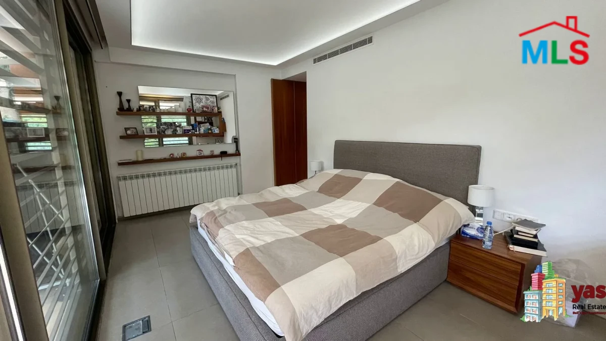 Biyyada 220m2 | 120m2 Terrace | Panoramic View | Prime Location | OH