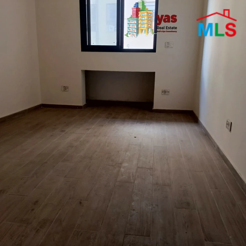 Achrafieh/Saydeh 105m2 | New | Active Street | Catch | OH