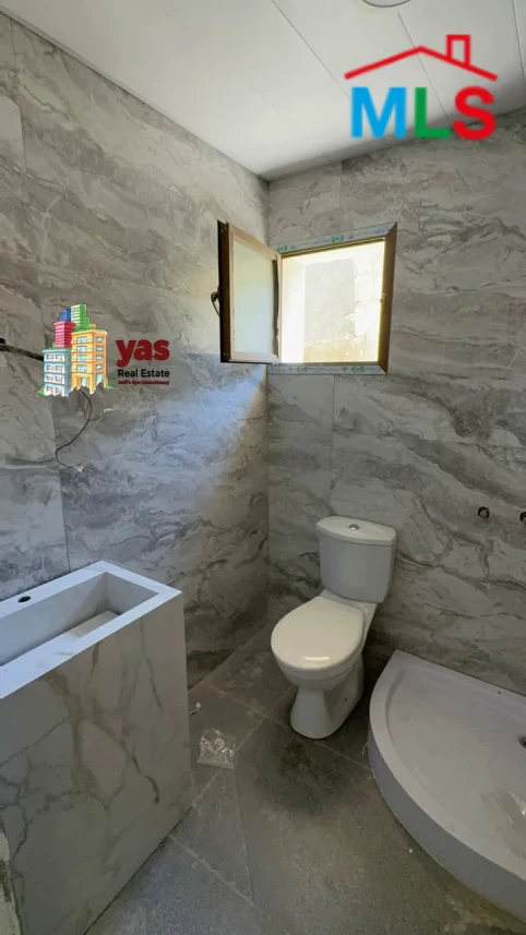 Hosrayel 123m2 | Brand New | Calm Area | Prime Location | OH