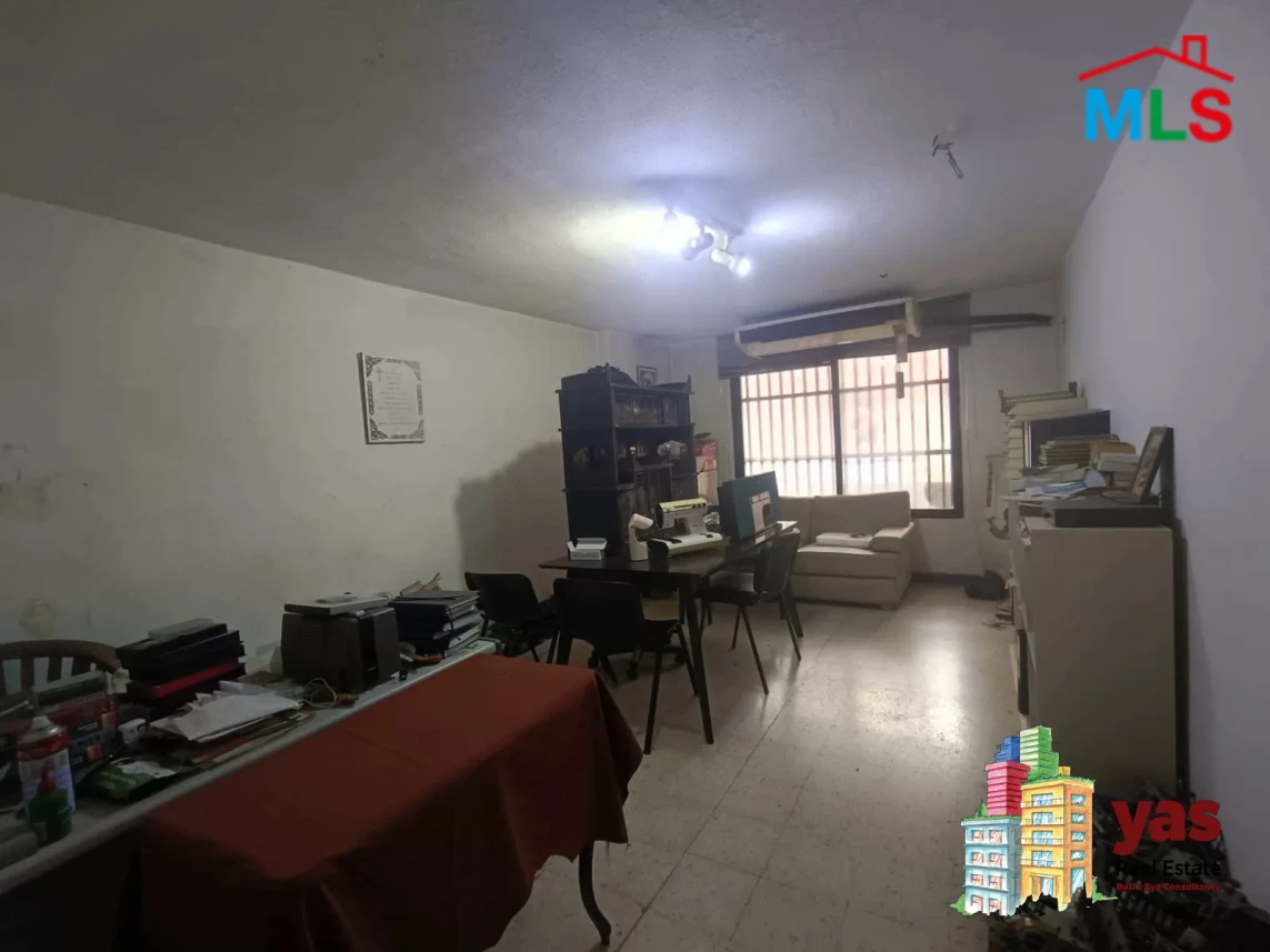 Dekweneh 160m2 | 4 Floors Shop | Quiet | Mint Condition | AA/TYT