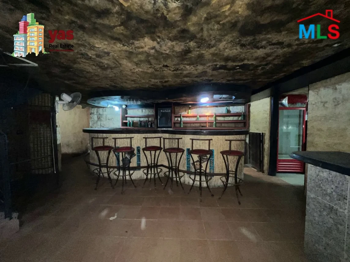 Maameltein 300m2 | NIghtclub | Active Street | Rental Investment | EH