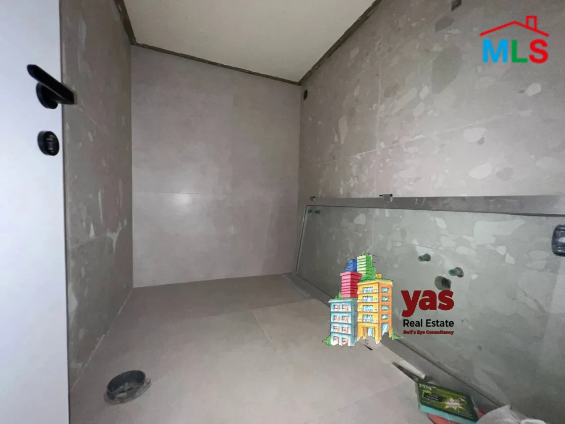 Kfarhbab 200m2 | 180m2 Garden | Well Maintained | Quiet Street | EH/IV