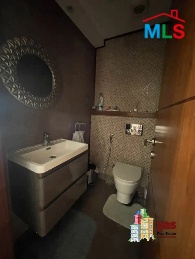 Achrafieh 196m2 | Full Floor | Prime Location | Accessible | OH
