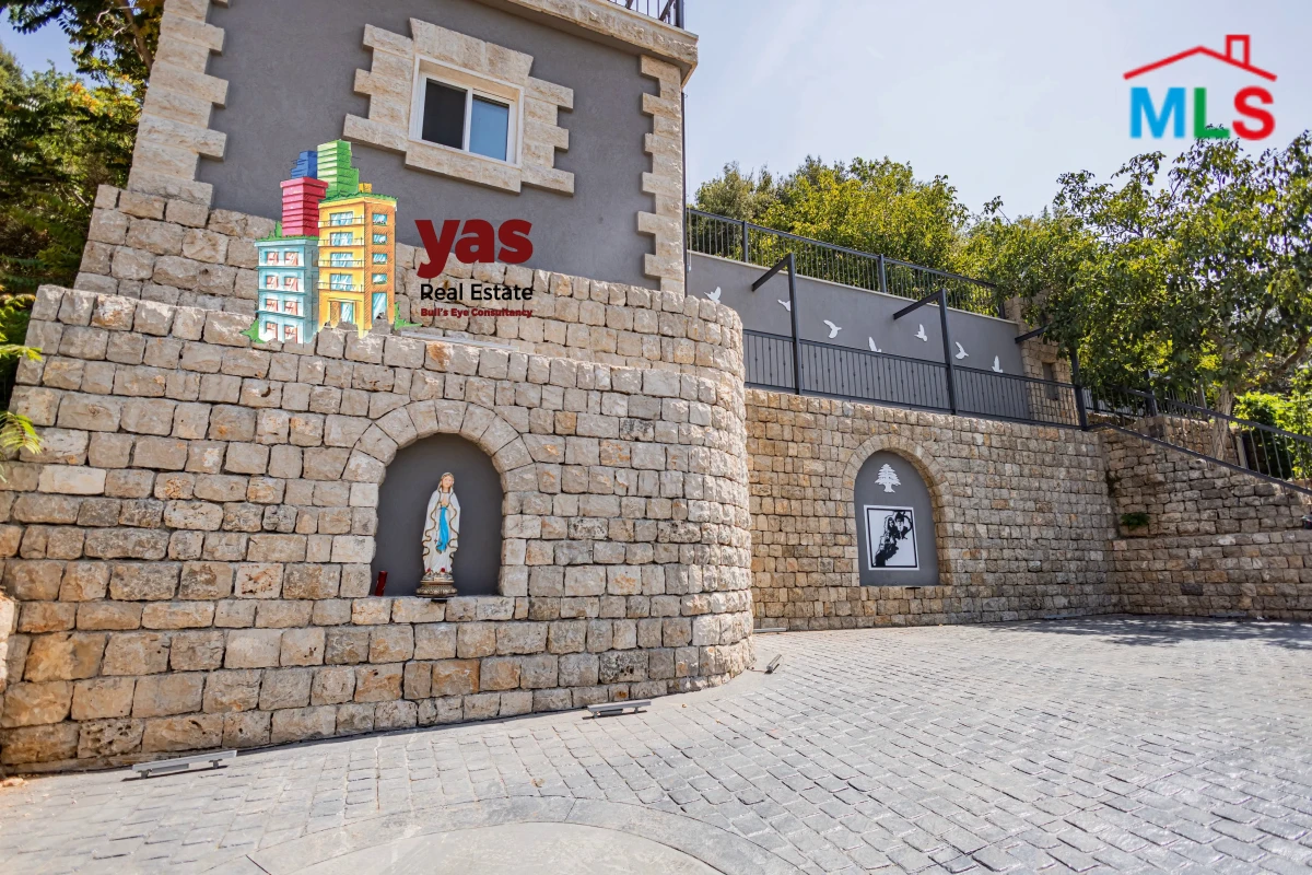 Achkout 1980m2 | Land With 2 Chalets & Stone Volt House | 40/120 | TYT