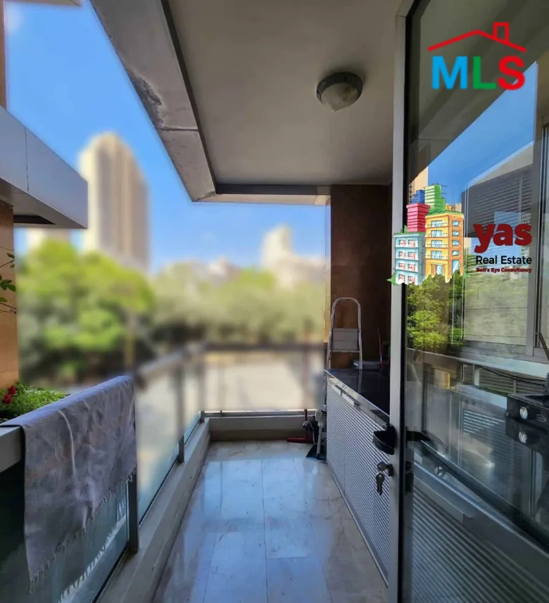Achrafieh 132m2 | Furnished | Prime Location | Common Area | OH