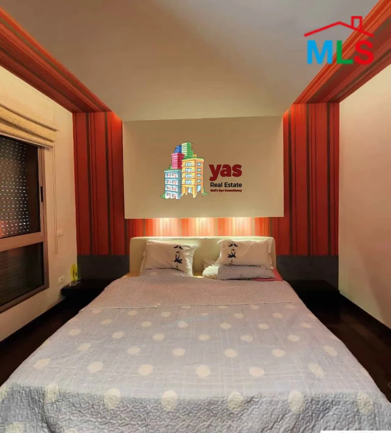 Achrafieh 132m2 | Furnished | Prime Location | Common Area | OH