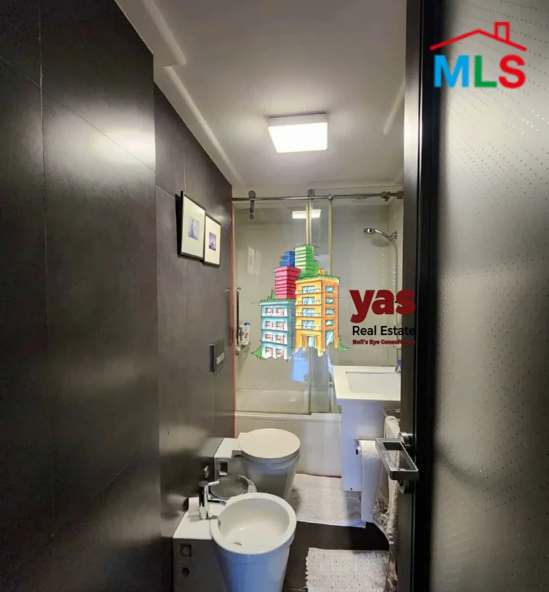 Achrafieh 132m2 | Furnished | Prime Location | Common Area | OH