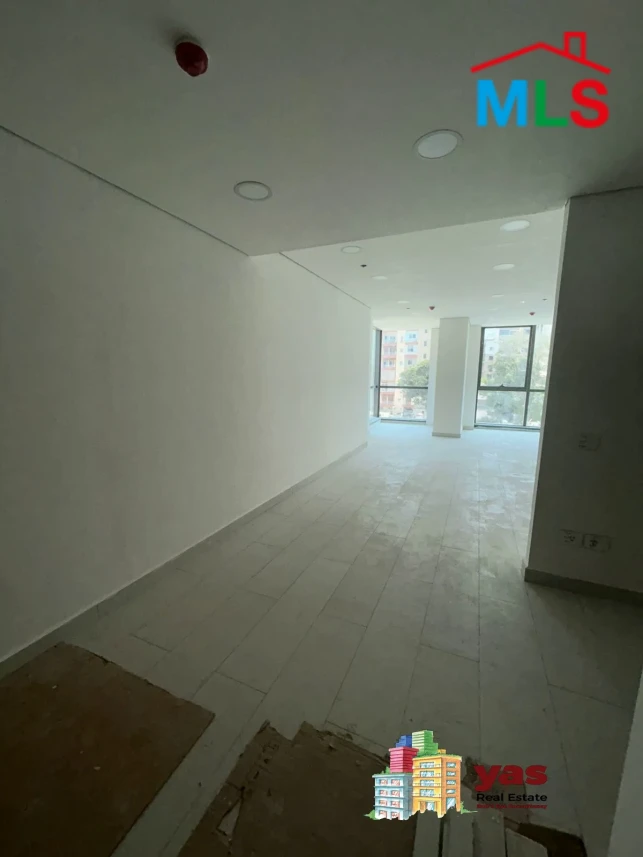 Dekwaneh 75m2 | Office | Prime Location | PA