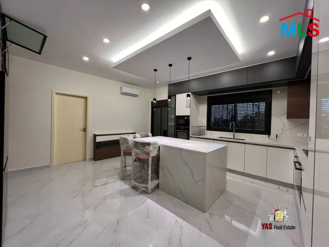 Okaibe 840m2 | 200m2 Garden | Super Luxurious | Furnished | View | PA