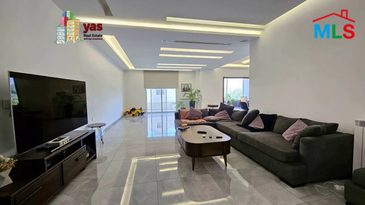 Ballouneh 300m2 | Furnished | Prime Location | High End | TO