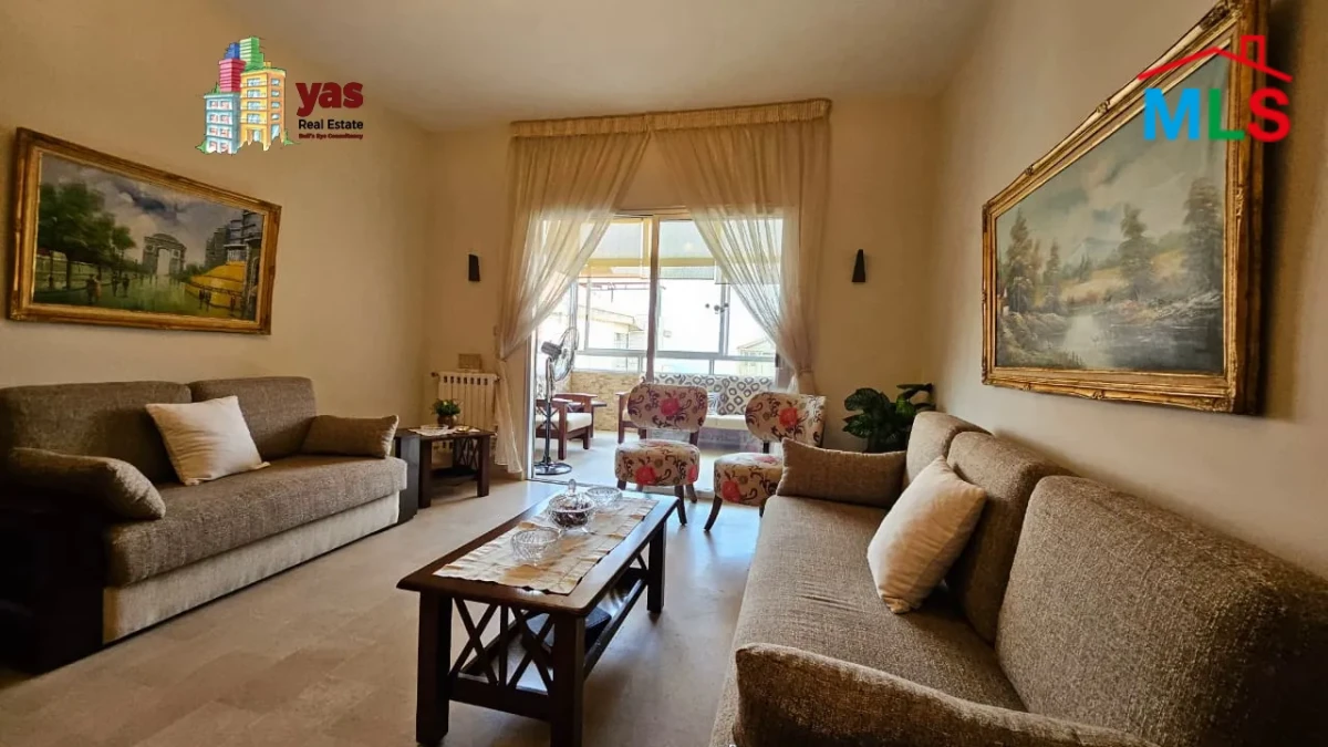 Ballouneh 135m2 | Mountain View | Flat | Quiet Street | Classic | TO