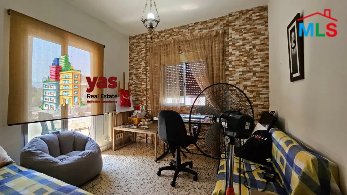 Ballouneh 135m2 | Mountain View | Flat | Quiet Street | Classic | TO