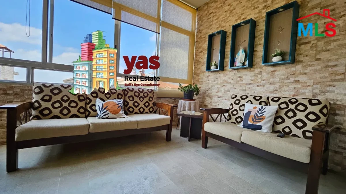 Ballouneh 135m2 | Mountain View | Flat | Quiet Street | Classic | TO