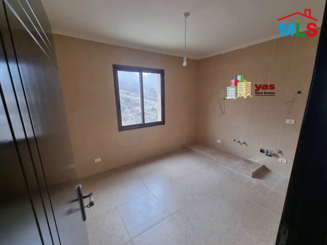 Hboub 135m2 | Brand New | View | Cave | Well Lighted | PA