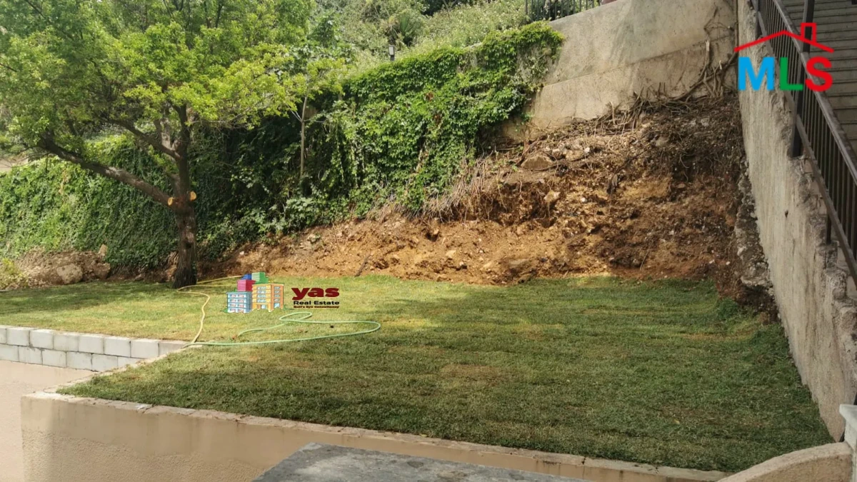 Halat 150m2 | 60m2 Terrace | Sea View | Prime Location | PA