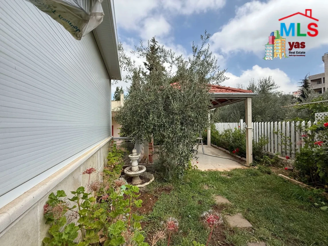 Ballouneh 200m2 | 50m2 Garden | Furnished | Upgraded | View | Catch|BG