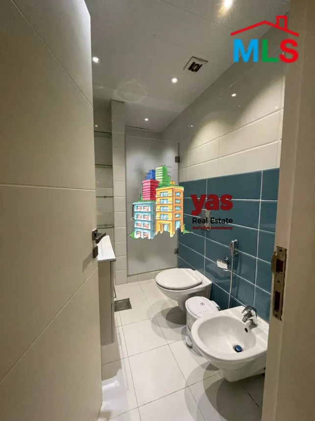 Achrafieh 127m2 | Furnished | Decorated | Prime Location | PA