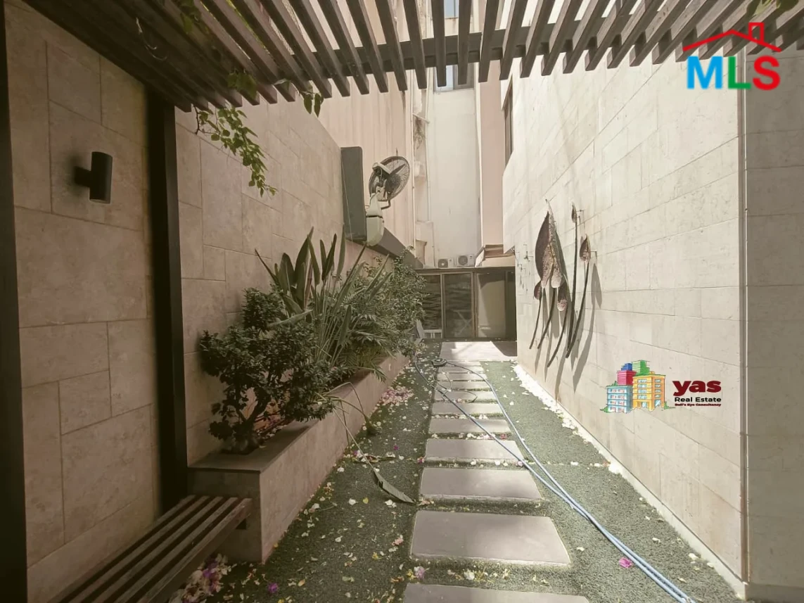 Hazmieh 171m2 | Private Entrance| Decorated | Prime Location | AA