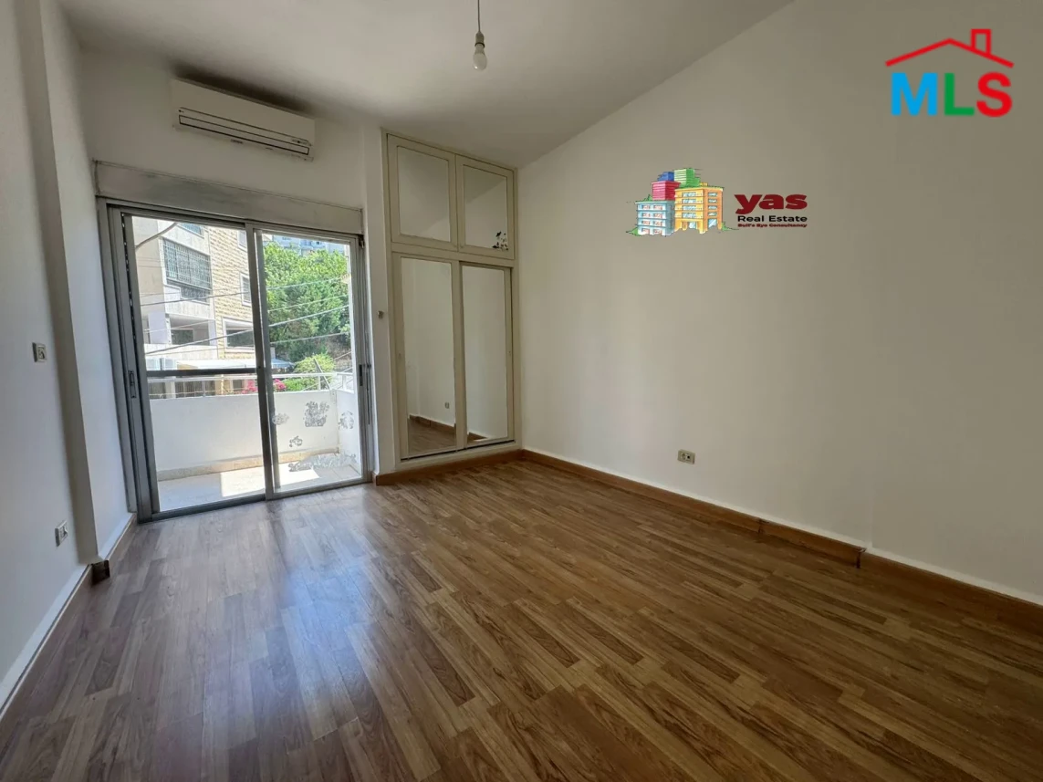 Jeita 160m2 | Prime Location |Decorated | Panoramic View | EL/TO