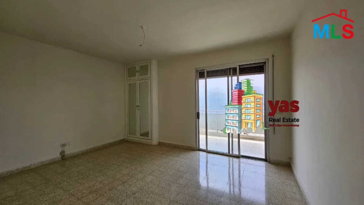 Ballouneh 250m2 | Luxury | Prime Location | Catch | TO