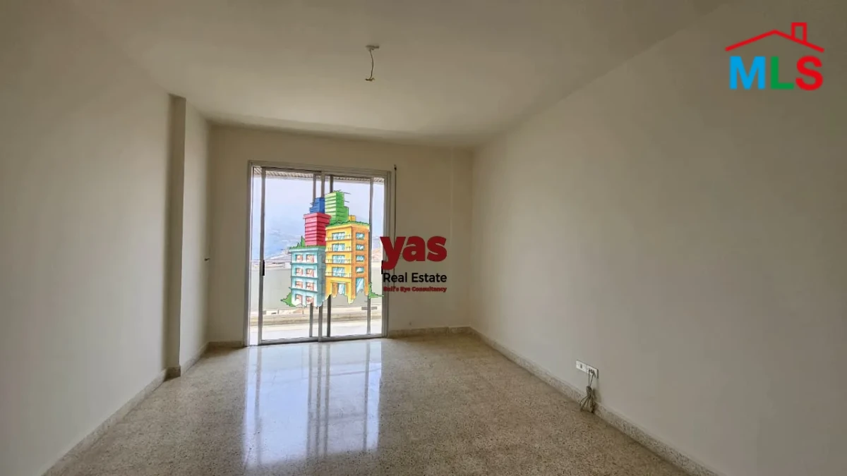 Ballouneh 250m2 | Luxury | Prime Location | Catch | TO