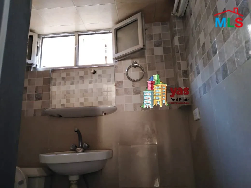 Achrafieh/Saydeh 70m2 | Cozy Flat | Prime Location | Terrace Access|PA