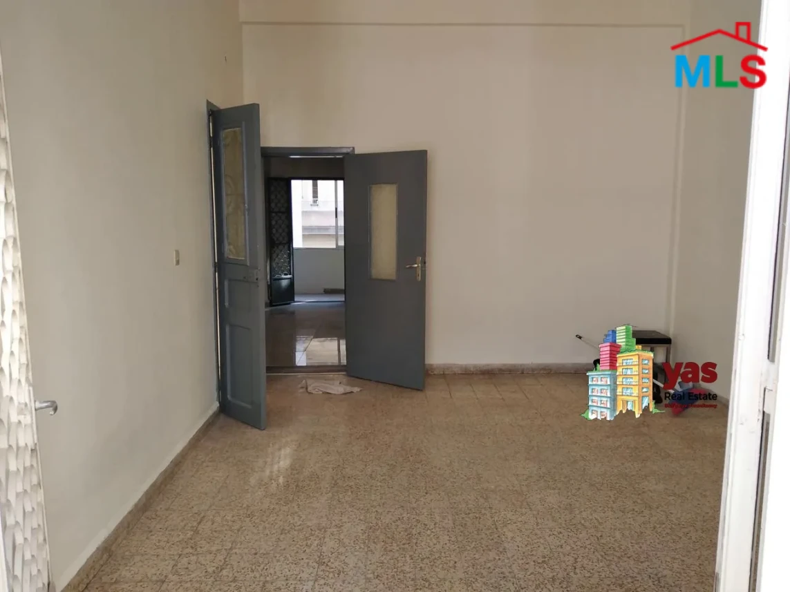 Achrafieh/Saydeh 70m2 | Cozy Flat | Prime Location | Terrace Access|PA