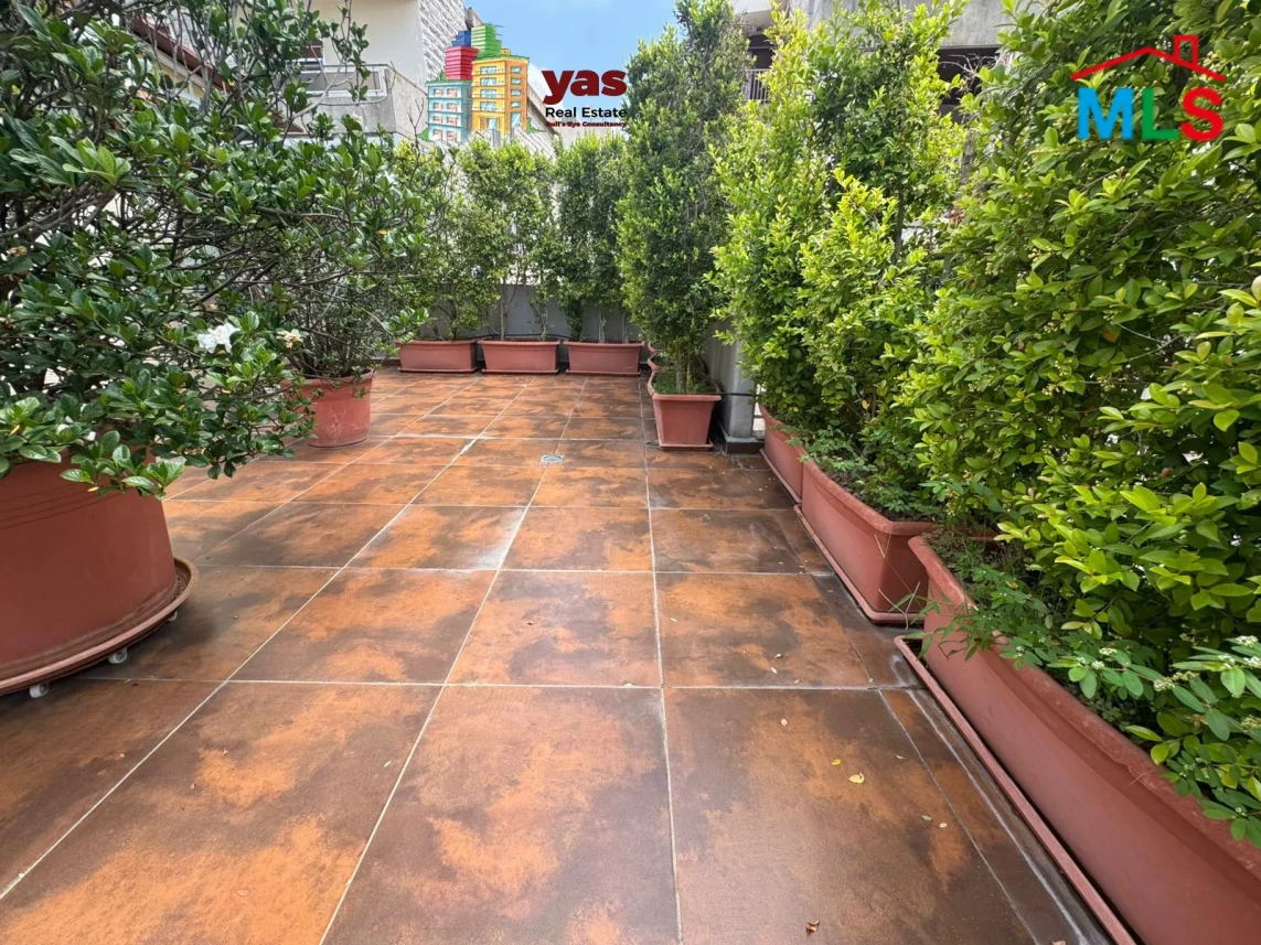 Ballouneh 300m2 | 180m2 Terrace | Furnished/ Equipped | View | EL