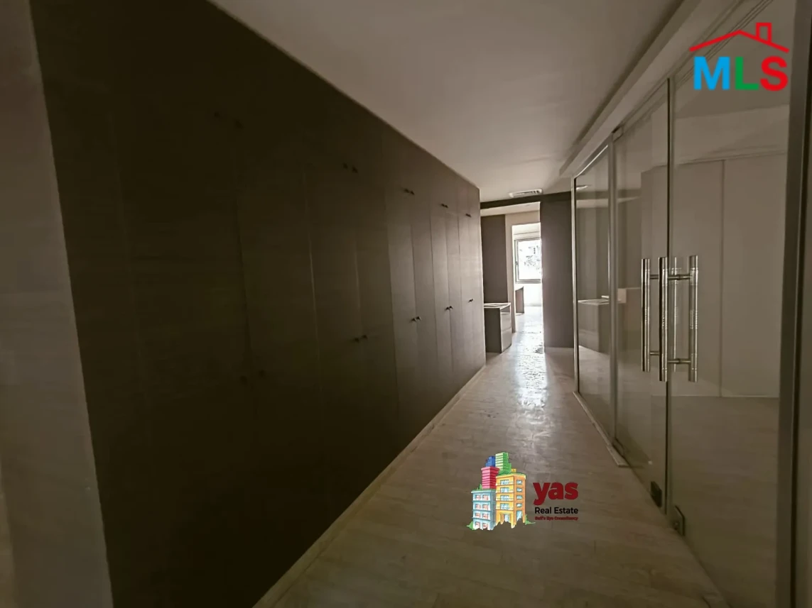 Mansourieh 315m2 | Office | Spacious | Prime Location | AA/BA