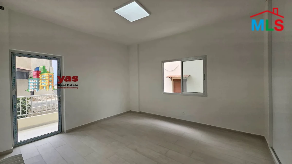 Ballouneh 240m2 | Renovated | Well Lighted | Open View | Catch | TO