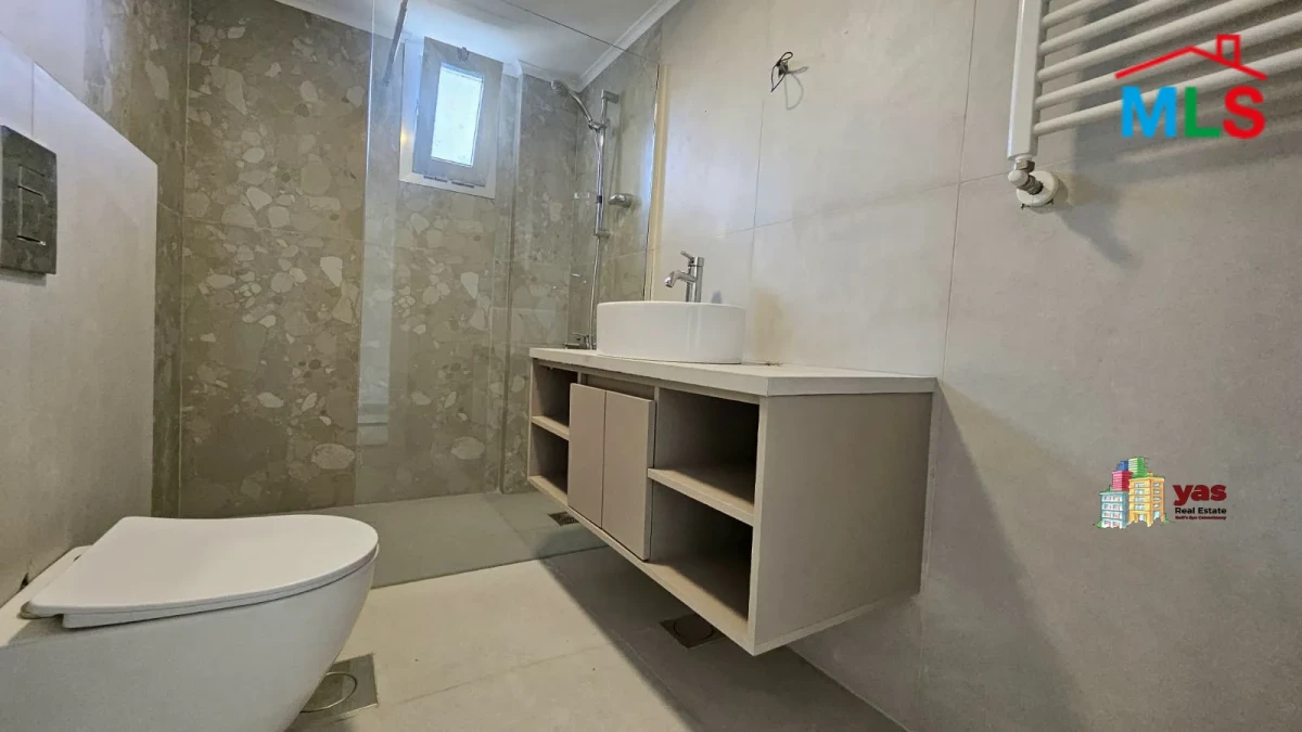 Ballouneh 240m2 | Renovated | Well Lighted | Open View | Catch | TO