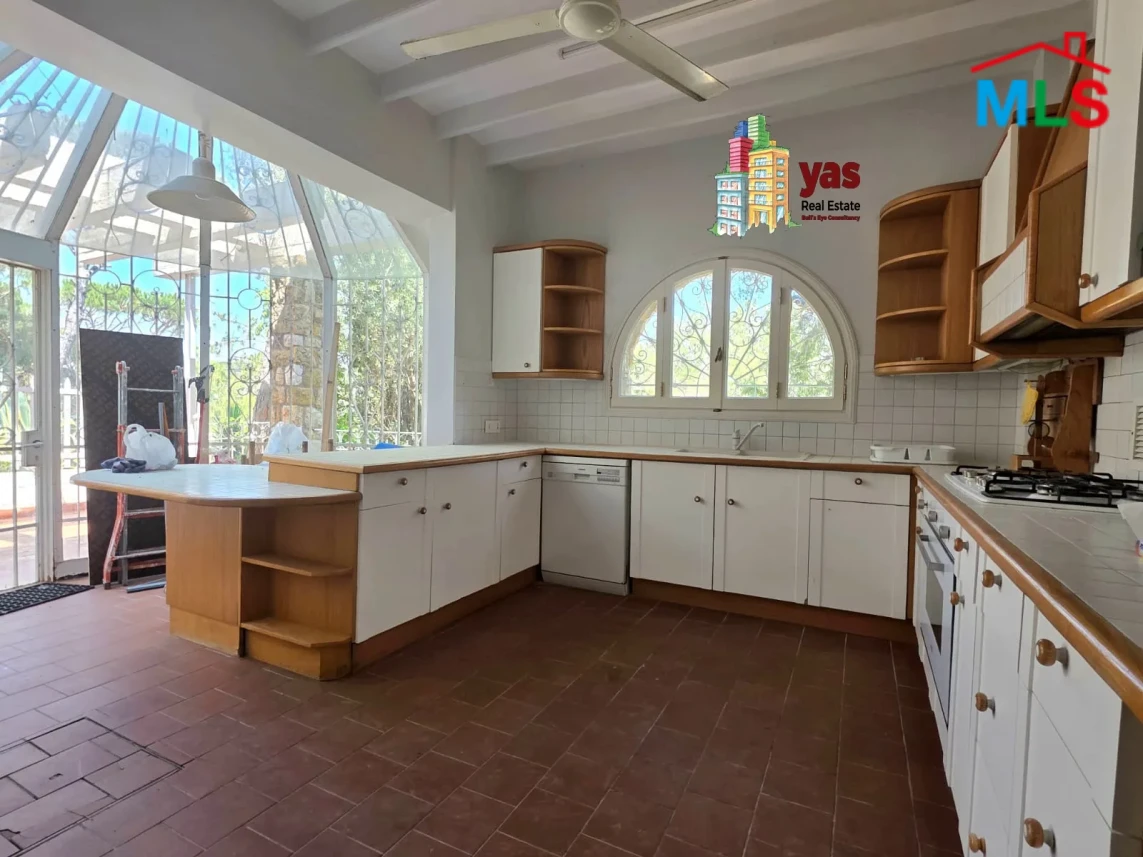Baabdat 1200m2 Land|Triplex Villa |600m2 built up Area|900m2 Garden|PA