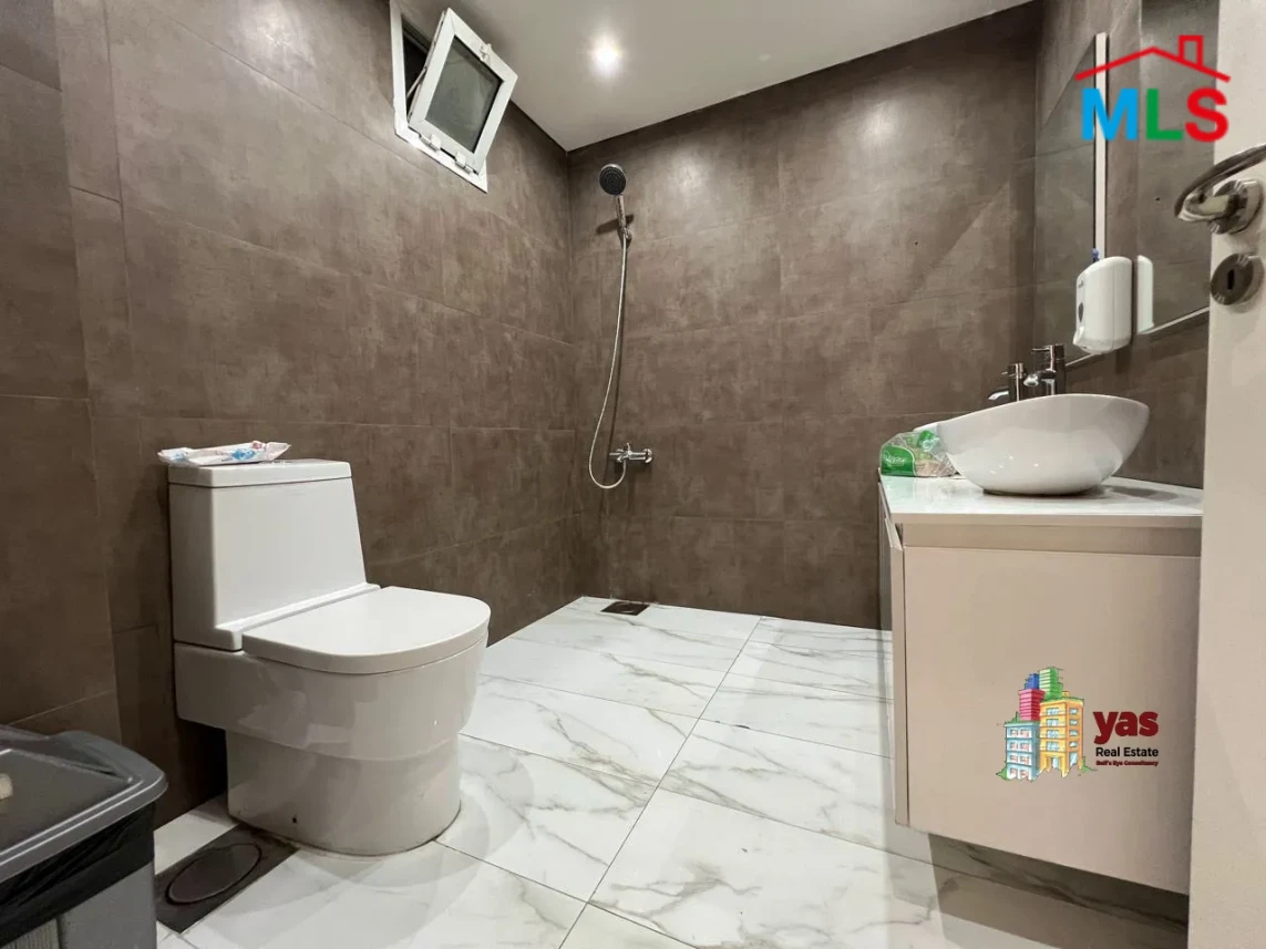 Jounieh 300m² | Renovated | Apartment/Office Use | Prime Location |EH