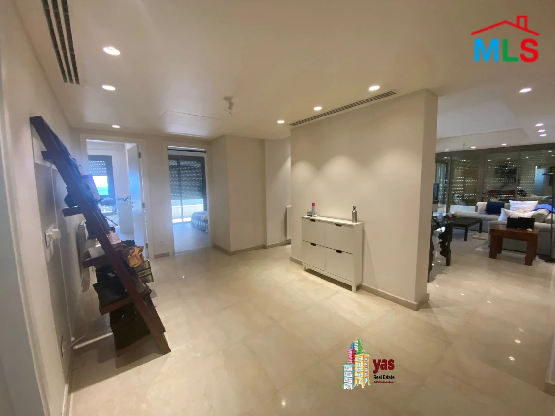 Waterfront 235m2 | Open Sea View | Decorated | Prime Location | PA
