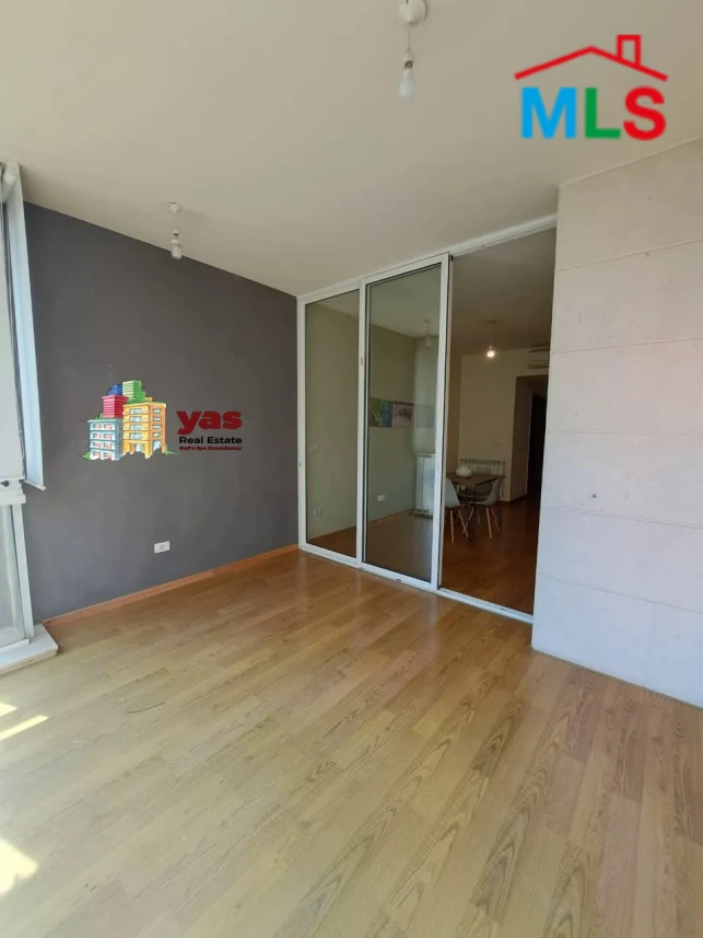 Achrafieh 117m2 | High Floor | Brand New | Accessible |Modern | PA