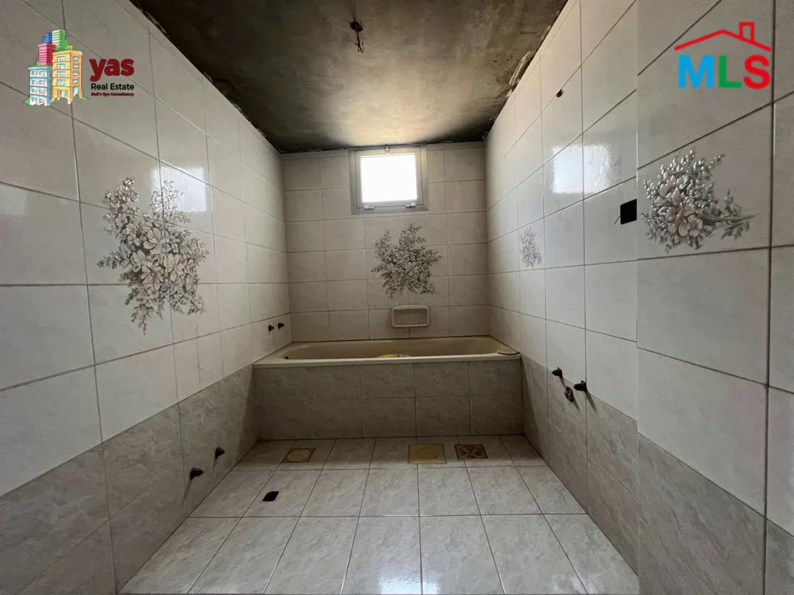 Haret Sakher 205m2 | Brand New | Partial View | Quiet Street | EH