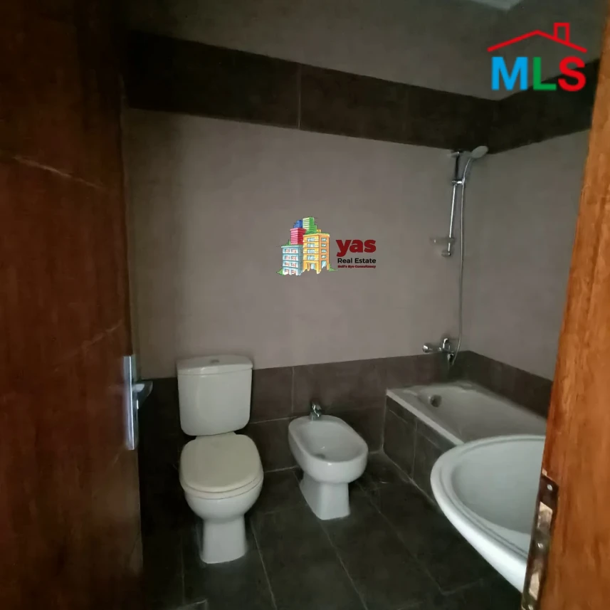 Sin El Fil 220m2 | Prime Location | Mountain And City View | PA