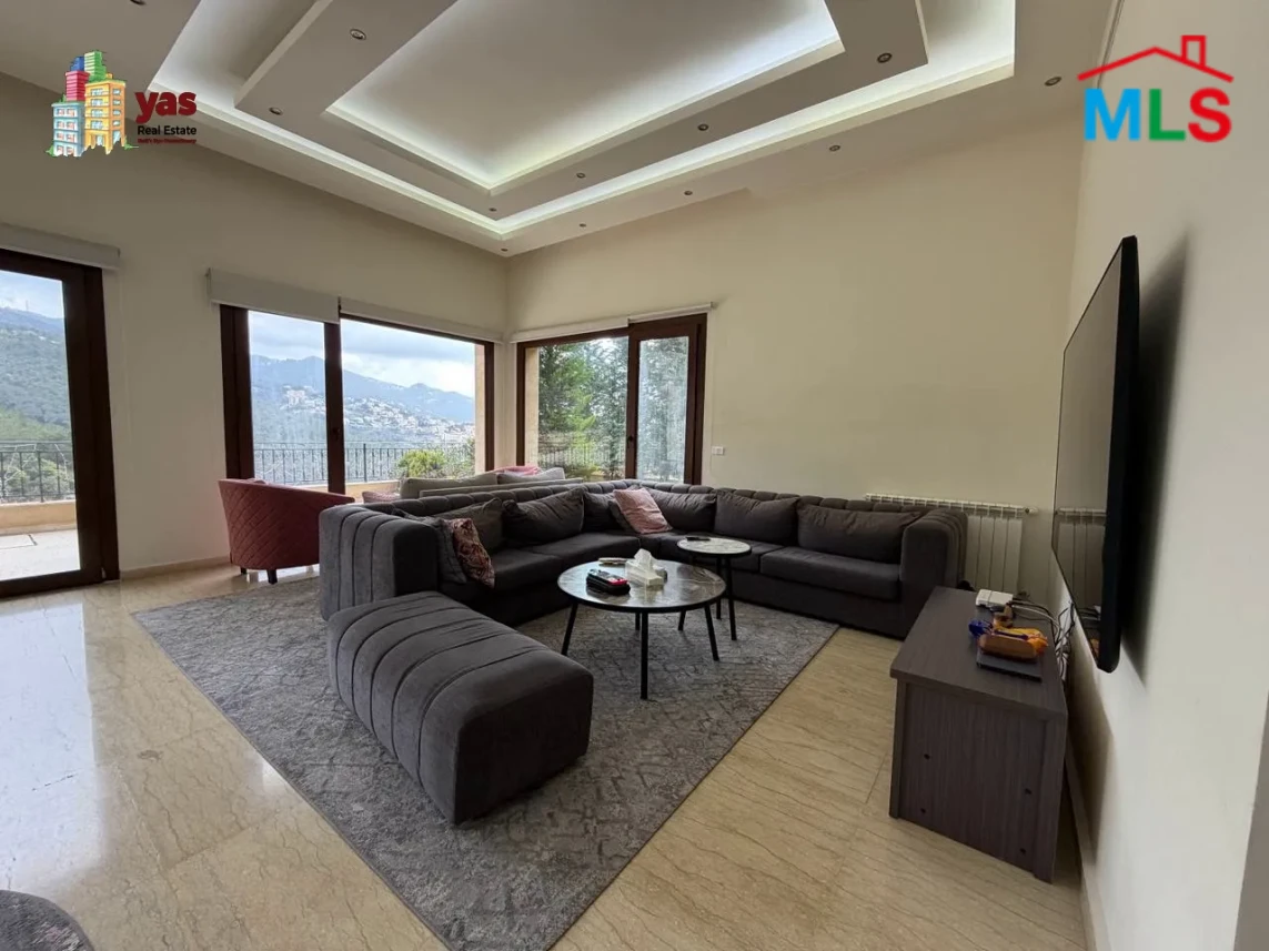 Fatqa 500m2 | 220m2 Garden | Triplex Villa | Gated Community | View|YV