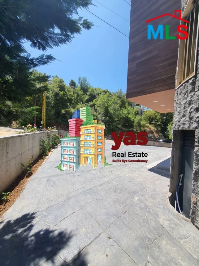 Achkout 350m2 | 50m2 Terrace | Brand New Villa | Quiet Street | PA