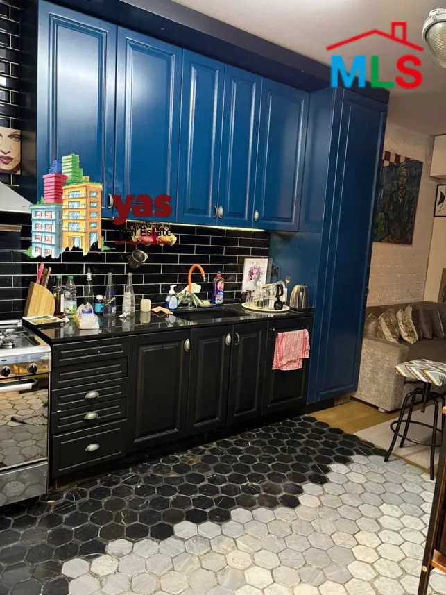 Achrafieh/Sioufi 165m2 | Gated Community | Decorated | PA