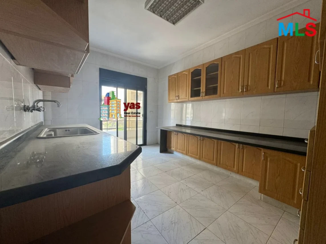Zouk Mosbeh 155m2 | Well Maintained | Flat | Calm Street | EL