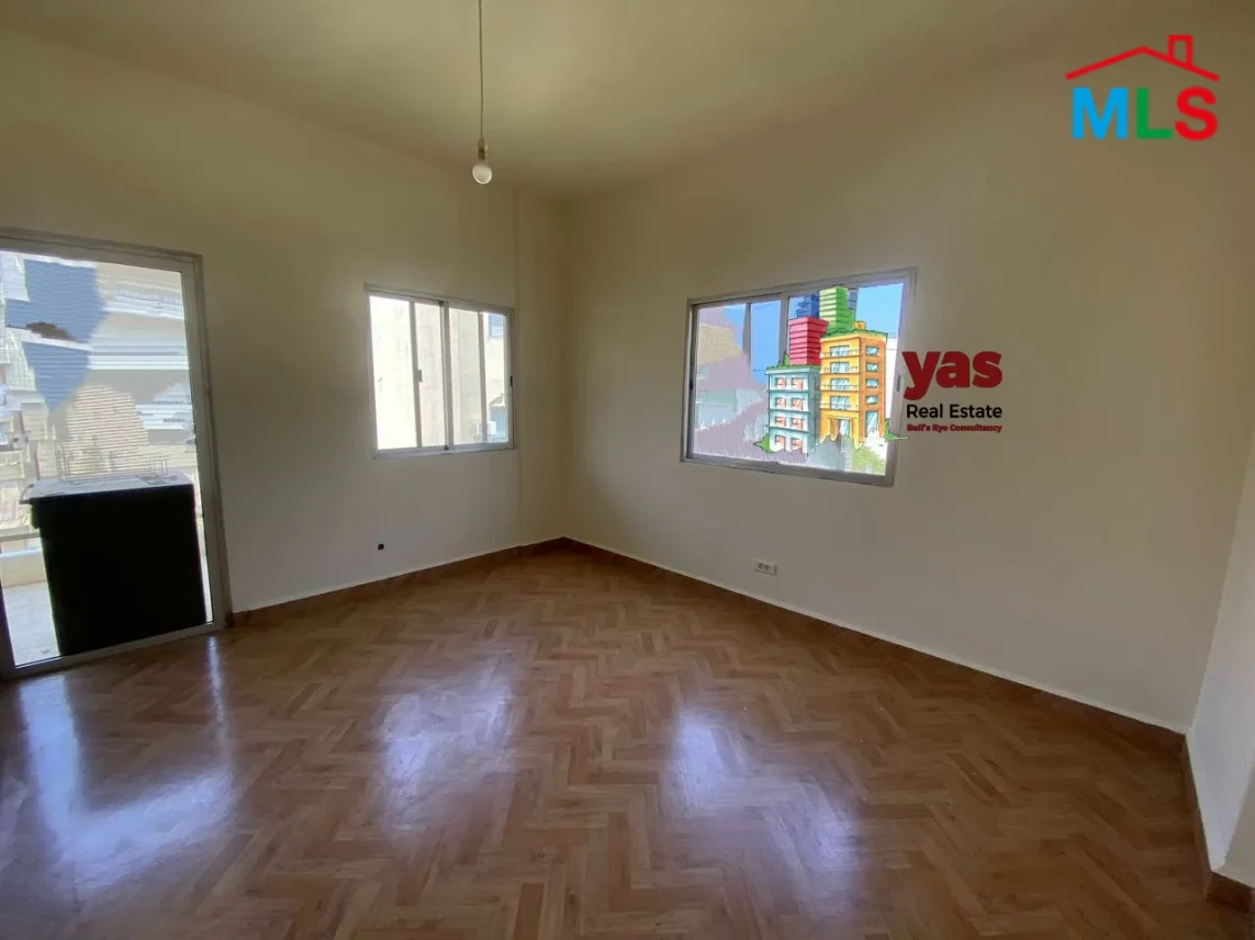 Adonis 300m2 | Well Maintained | Prime Location | Catch | PA